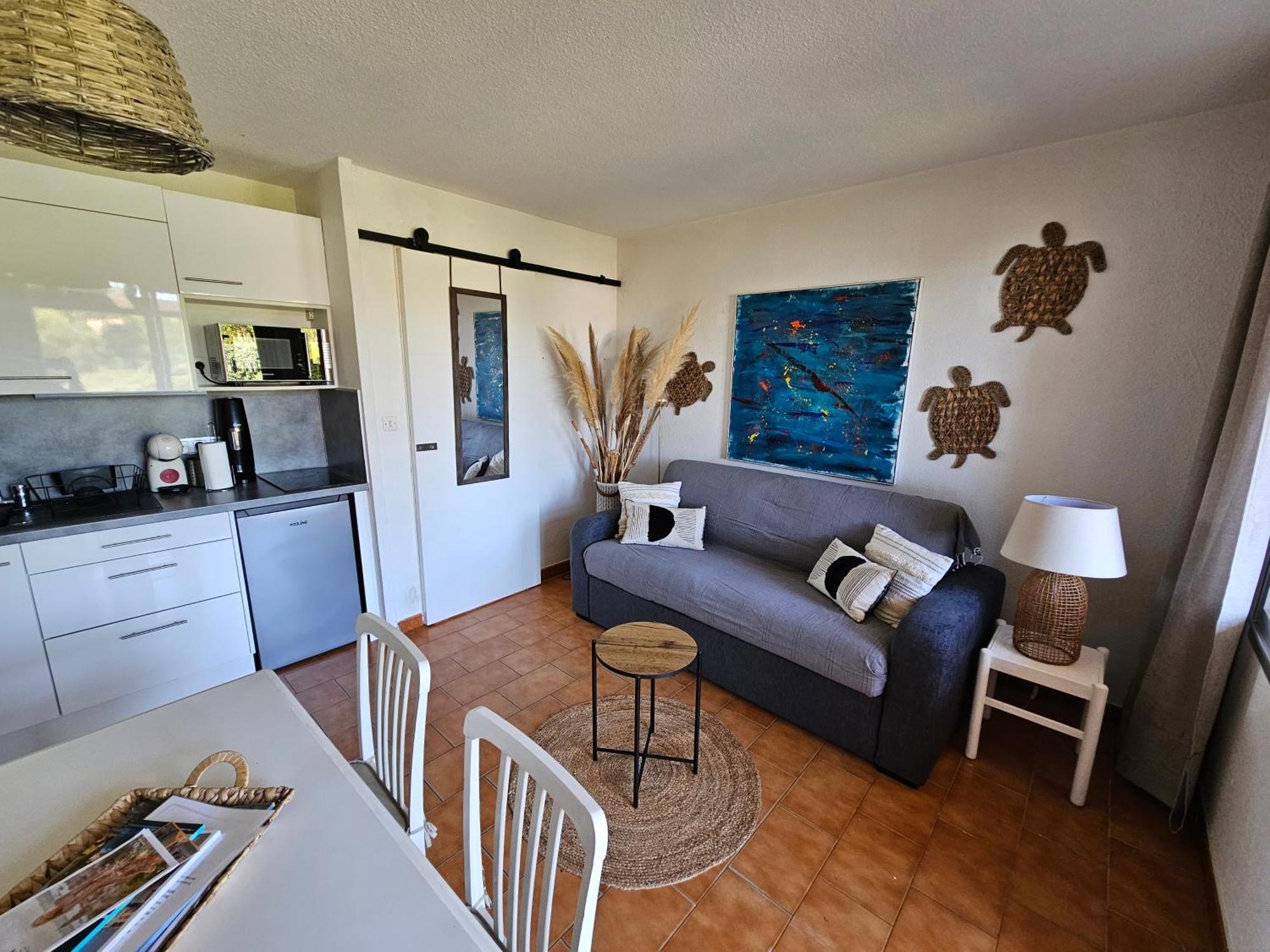 Studio Bord De Mer Terrasse Vue Mer Piscine Appartement Sainte-Maxime Buitenkant foto